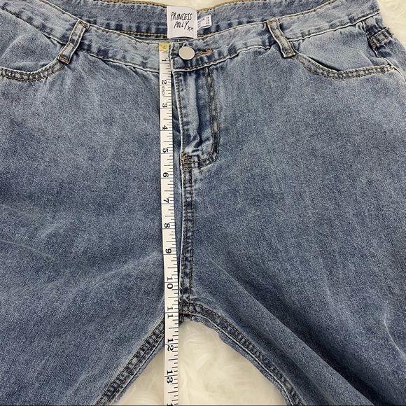 Princess polly wide leg jeans raw hem, size 12 - Picture 4 of 8